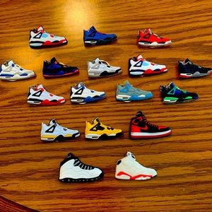 AIR JORDAN SHOE KEYCHAINS